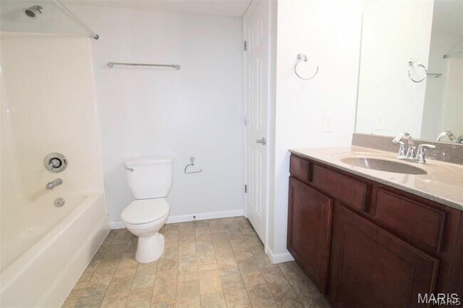 Building Photo - 1124 Welsh Dr