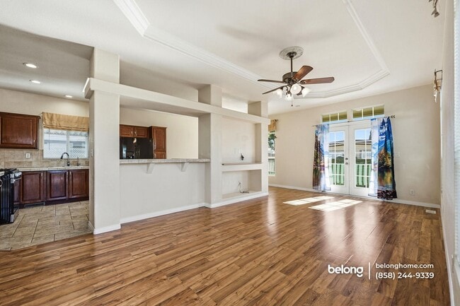 Building Photo - 2700 E Valley Pkwy