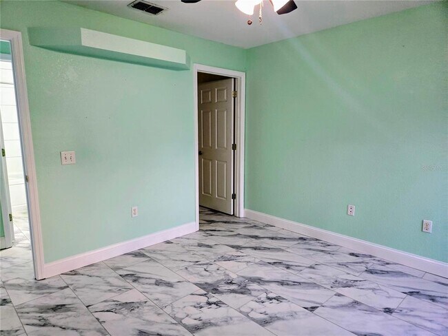 Building Photo - 5943 Topher Trail