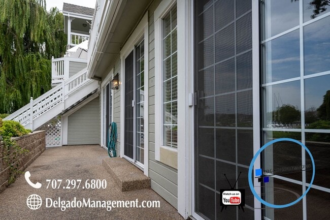 Building Photo - Newly renovated Benicia Marina condo