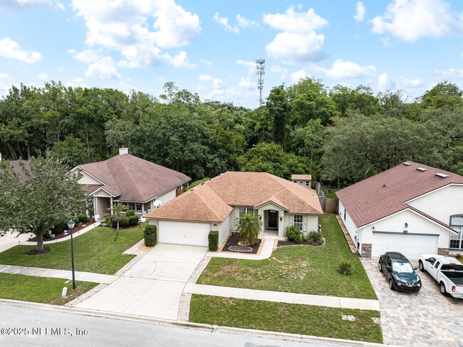 Building Photo - 8575 Crooked Tree Dr