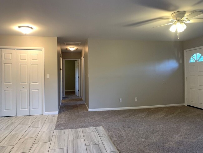 Building Photo - Pretty Renovated Rent Ready Ranch Near I-40, US 70 Hwy, Available Now!