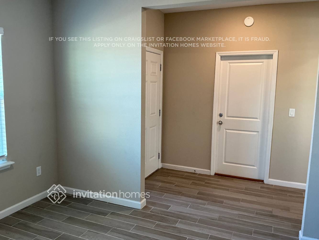 Building Photo - 9440 Lovage Ln