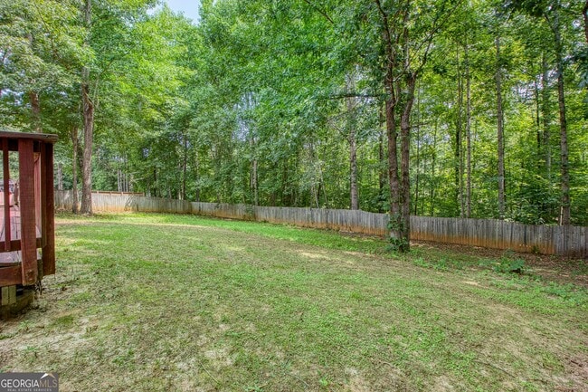 Building Photo - 255 Squire Ln