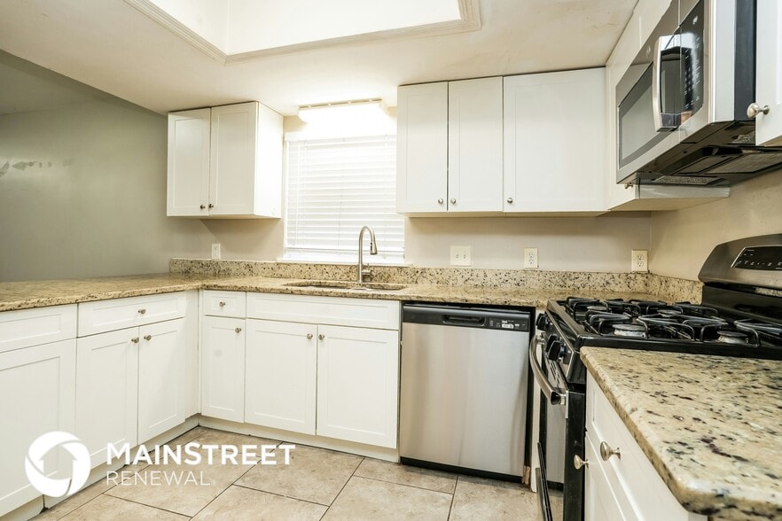 Building Photo - 3236 Timberline Rd