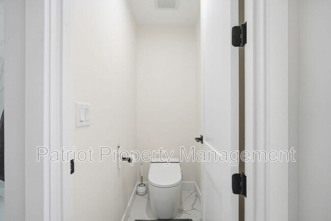 Building Photo - 8989 N Gainey Center Dr