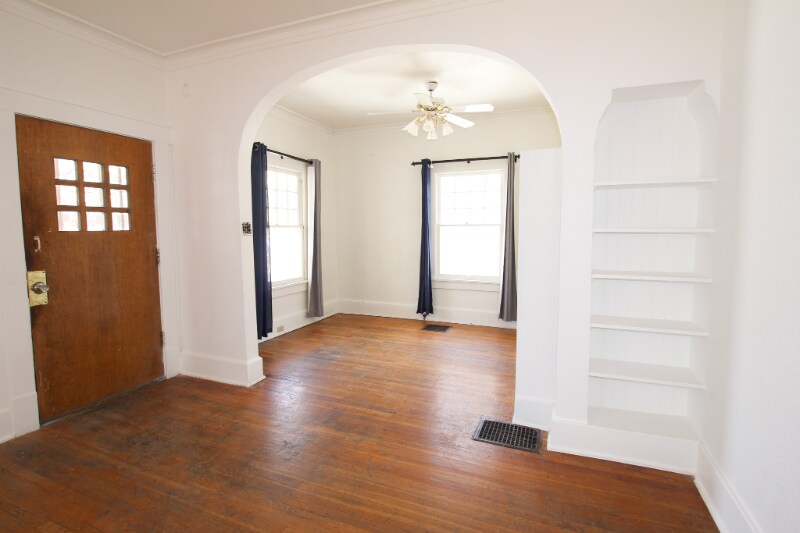 Building Photo - 2900 San Diego Ave