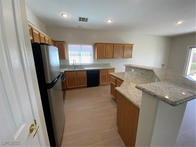 Building Photo - 2754 Grande Valley Dr