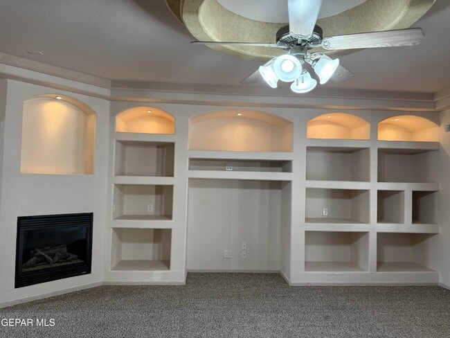 Building Photo - 317 Zenith Dr
