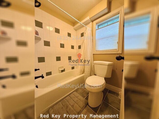 Building Photo - 739 Elk Meadow Loop