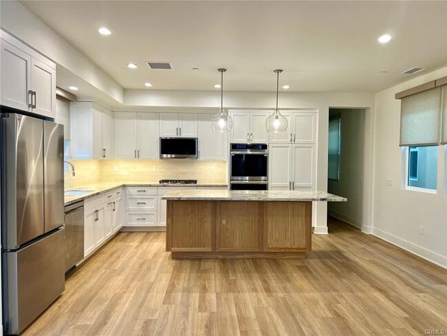 Building Photo - 321 Flint Ave