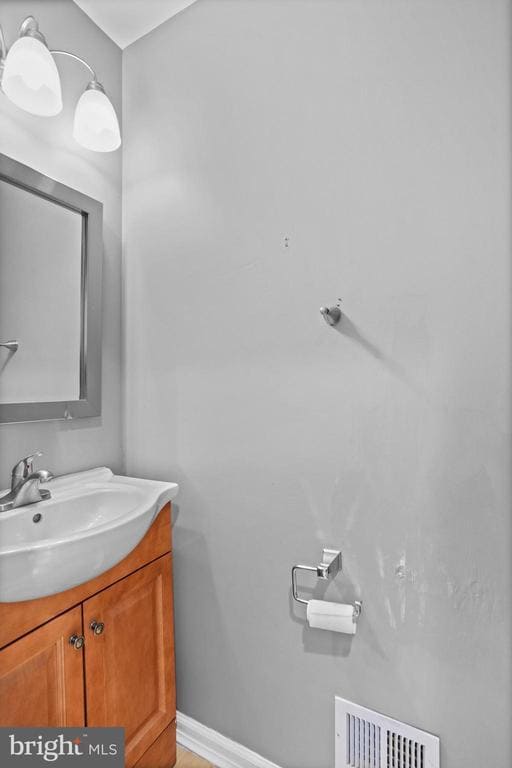 Building Photo - 2712 Advent Ct S