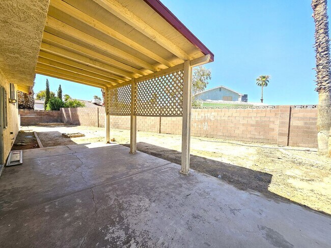 Building Photo - 3617 Tamal Ct