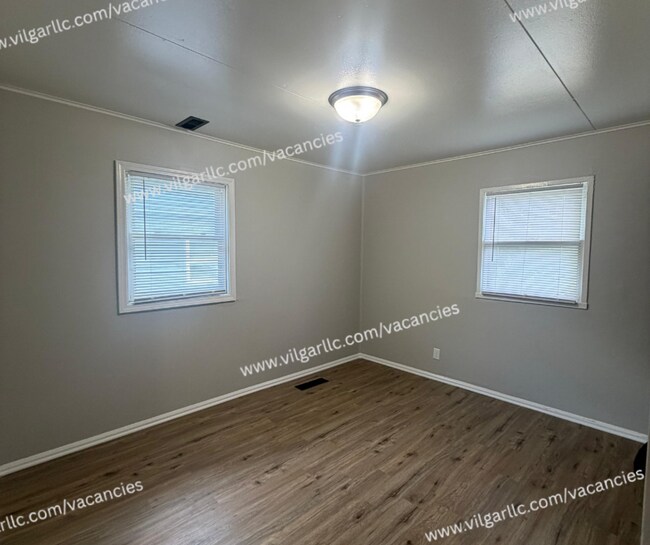 Building Photo - 4049 Tennessee St