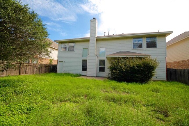 Building Photo - 15843 Garrison Cir