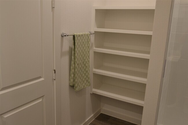 Building Photo - 1607 Portorosso Dr