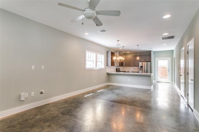 Building Photo - 911 Cedar Hill Ave