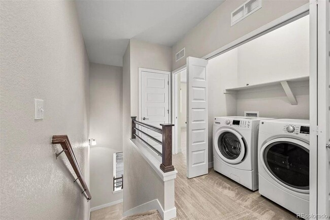 Building Photo - 6763 Morrison Dr