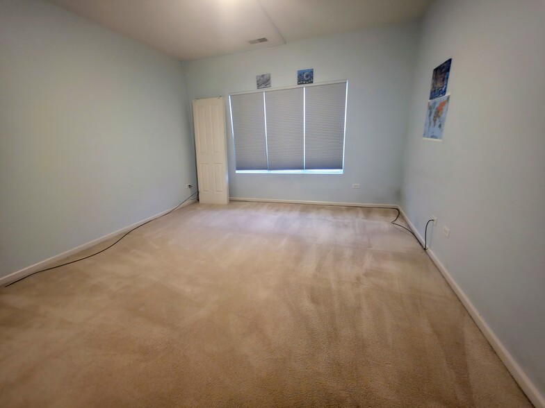 Building Photo - 104 Clubhouse Ln