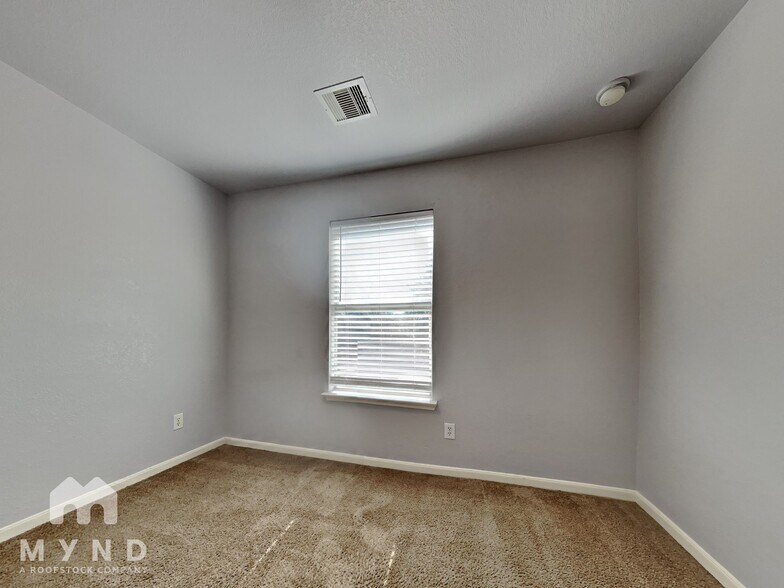 Building Photo - 20811 Bonham Park Ln