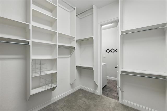 Building Photo - 4160 Dewberry Ln