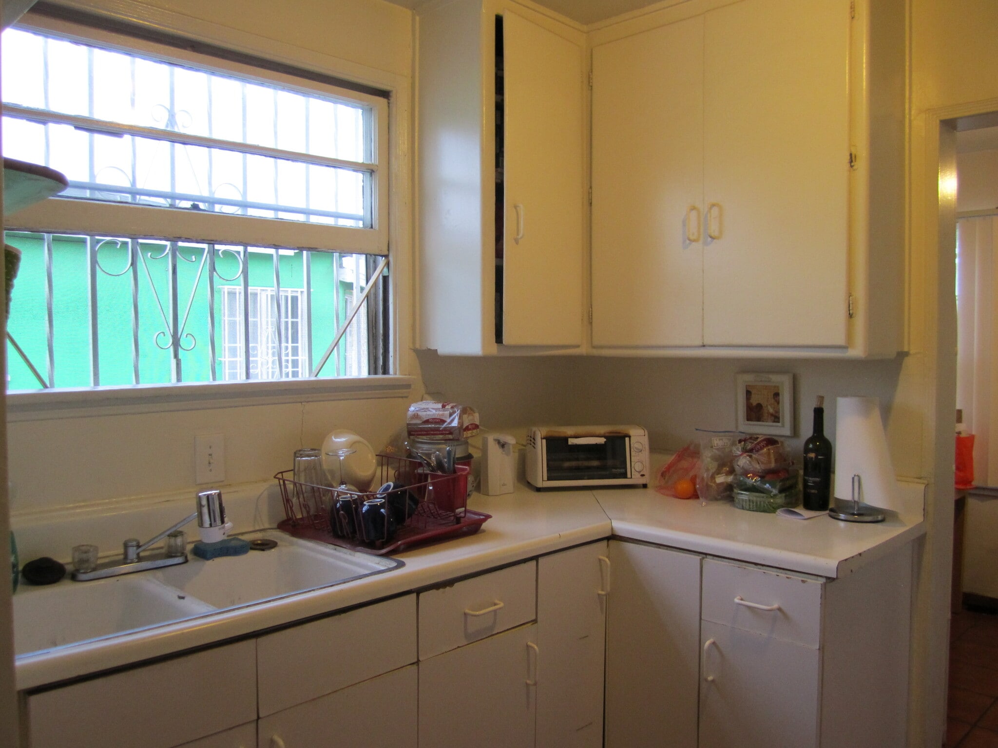 Building Photo - 10420 Buford Ave