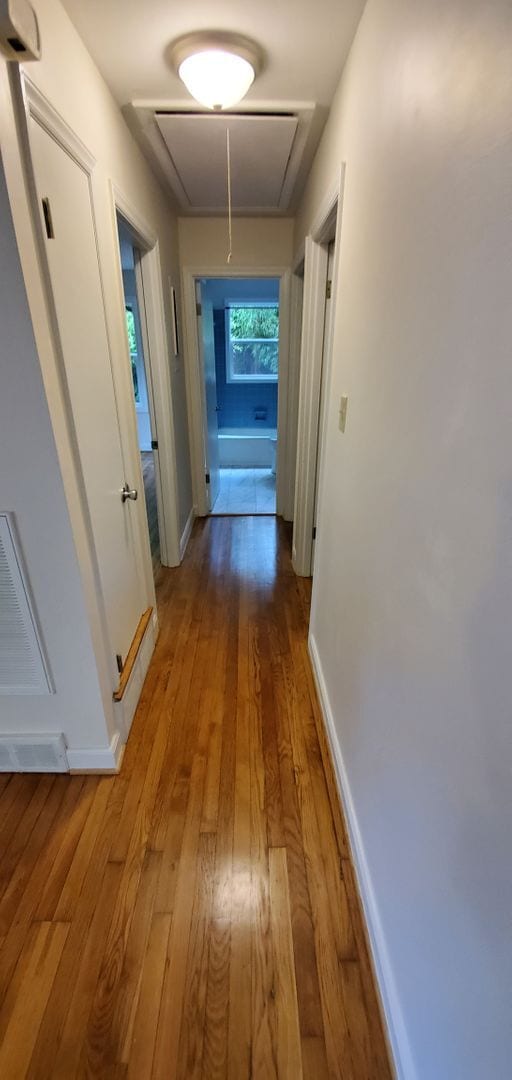 Building Photo - Charming 3-Bedroom Home in the Heart of Du...