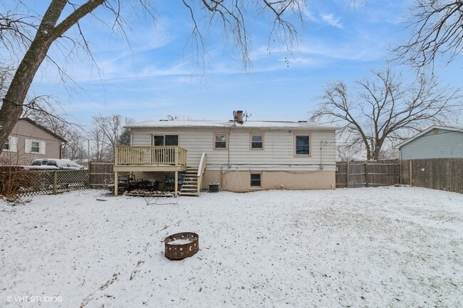 Building Photo - 19436 Beechnut Dr