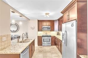 Building Photo - 1150 Hillsboro Mile