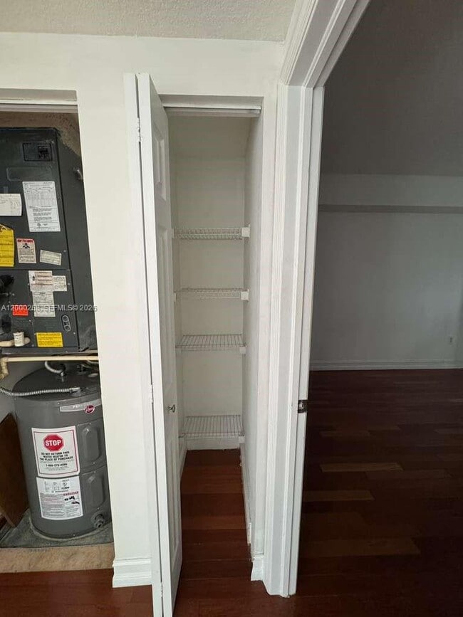 Building Photo - 4242 NW 2nd St