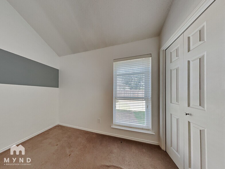 Building Photo - 951 Freshwood Ct