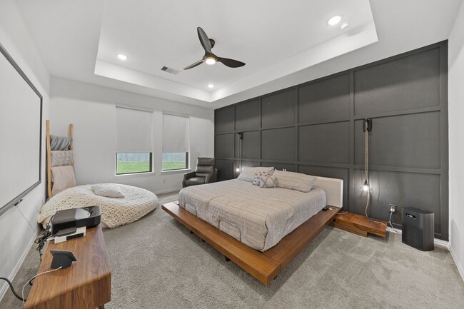 Building Photo - 7703 Cowdray Ln