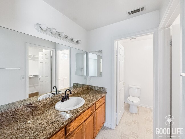 Building Photo - Spacious 4BR/2.5BA El Cajon Home with Back...
