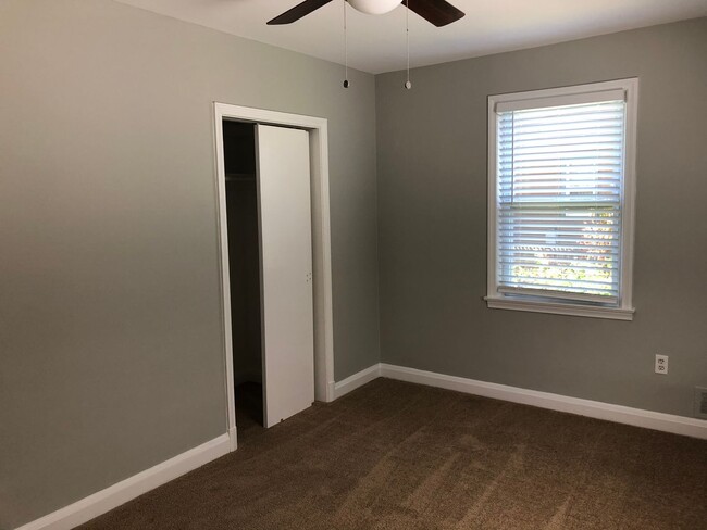 Building Photo - RENOVATED 4 bed 1 bath home in Glen Burnie