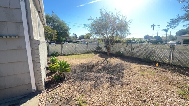 Building Photo - 7160 Pearson St