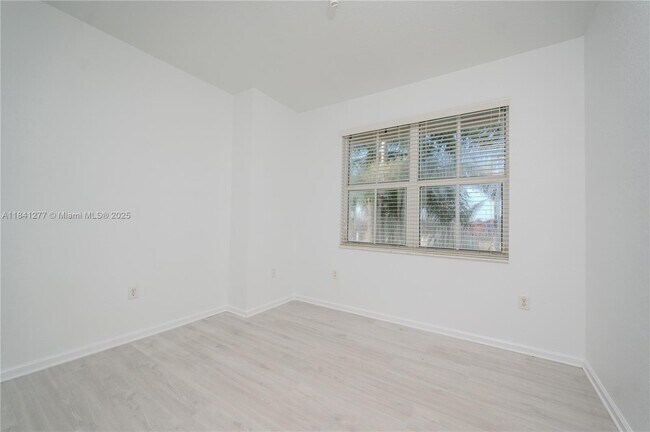 Building Photo - 11501 NW 89th St