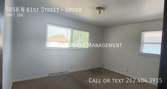 Building Photo - 5858 N 61st St