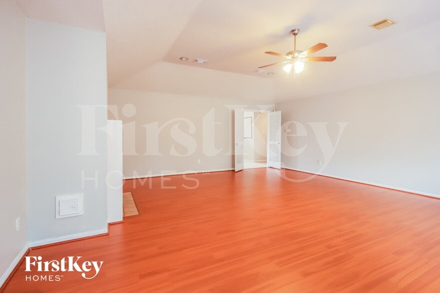 Building Photo - 19810 Hoppers Creek Dr