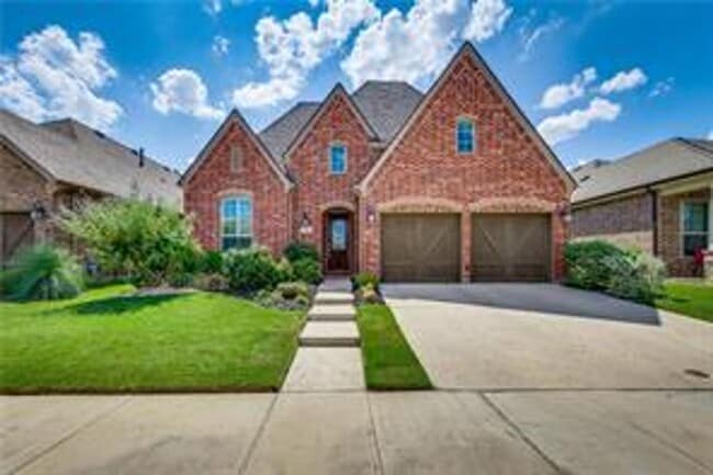 Building Photo - Another chance to own this warm and inviti...