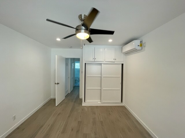 Primary Photo - 2140 Beachwood Dr