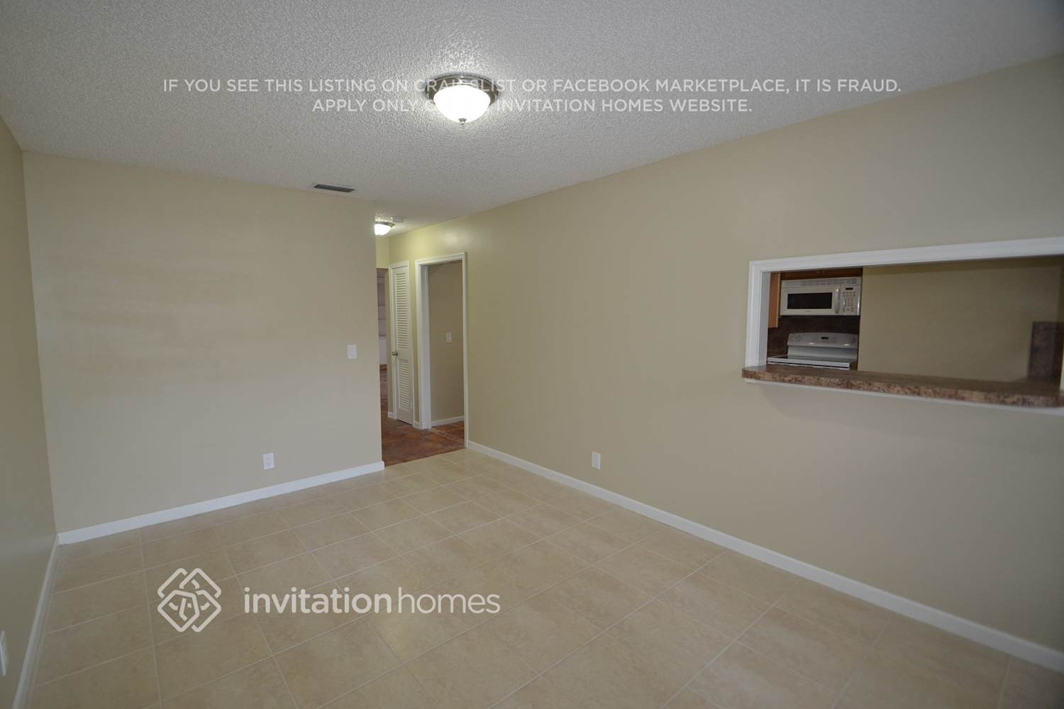 Building Photo - 4689 Palo Verde Dr