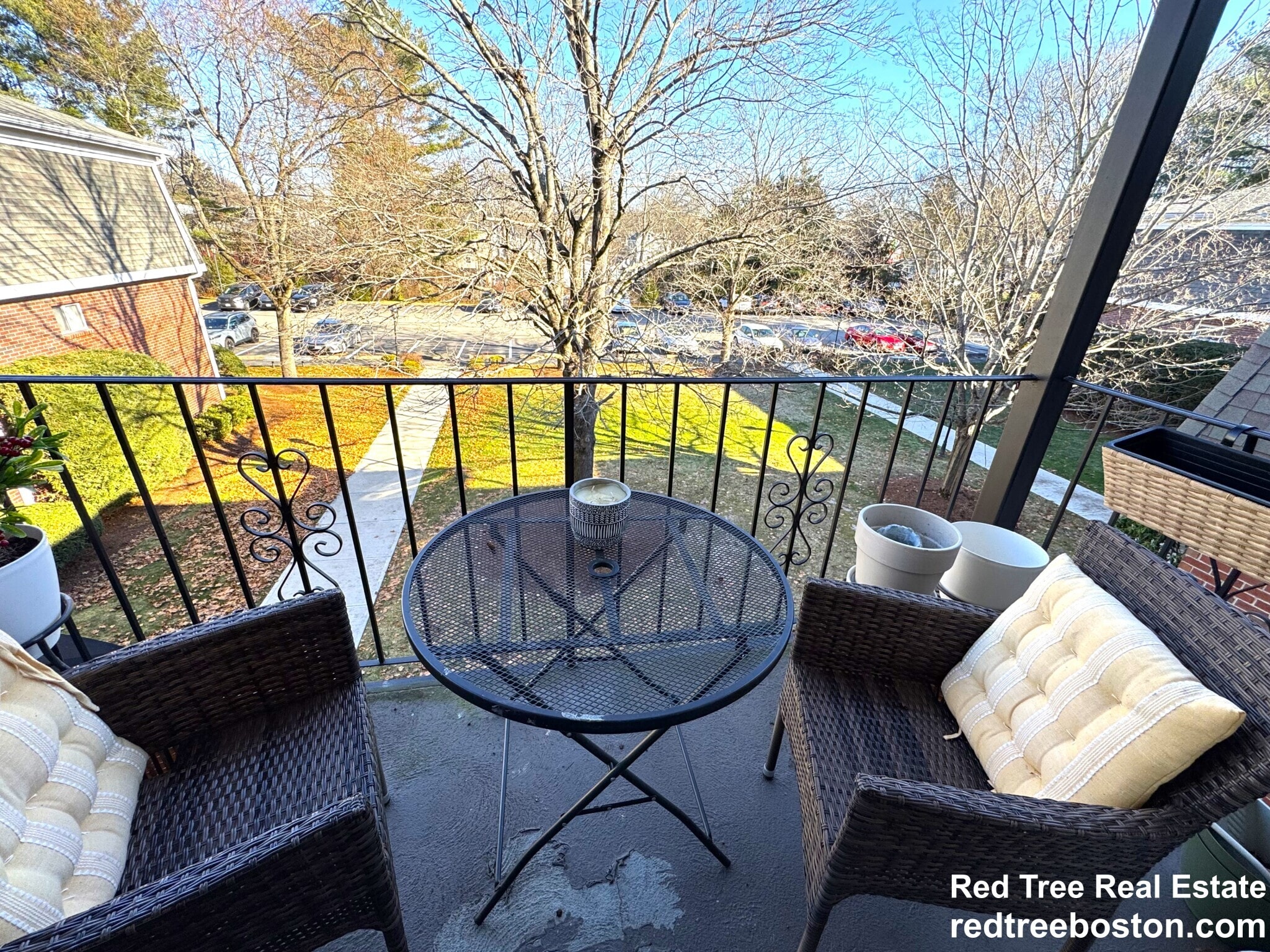 Building Photo - 80 Walnut St