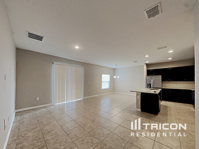 Building Photo - 180 Bella Verano Way