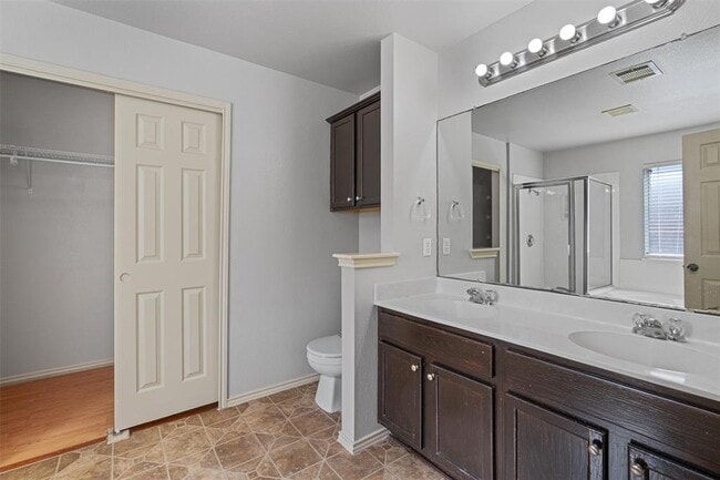 Building Photo - 14813 Falling Stone Ln