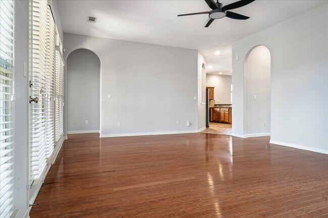 Building Photo - 12176 Preserve Woods Ln