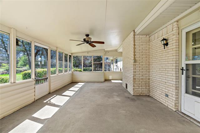 Building Photo - 2598 Clark Ln