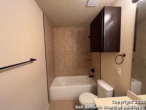 Building Photo - 522 Creekside Cir
