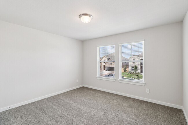 Building Photo - 2614 Wastelbread Ln