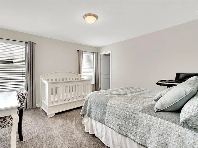 Building Photo - 11932 Satire St