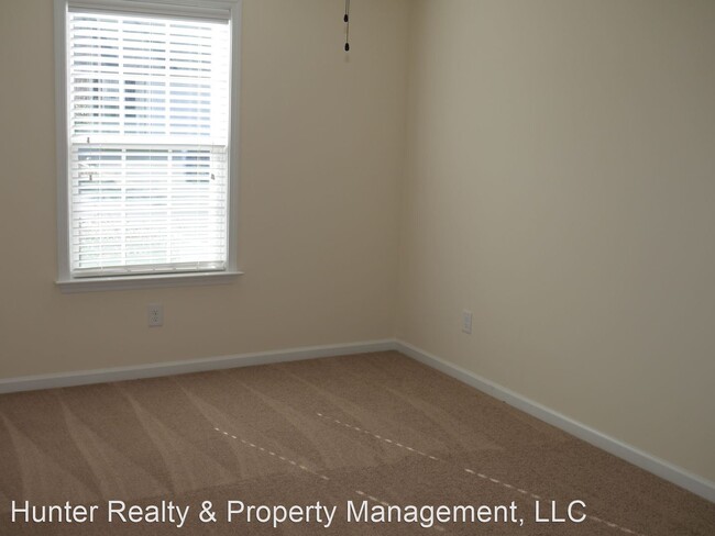 Building Photo - 2 br, 2 bath House - 3225 Hyde Place Circle